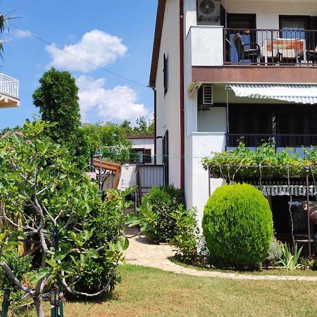 Apartments Svjeta Jadranovo Zewnętrze zdjęcie