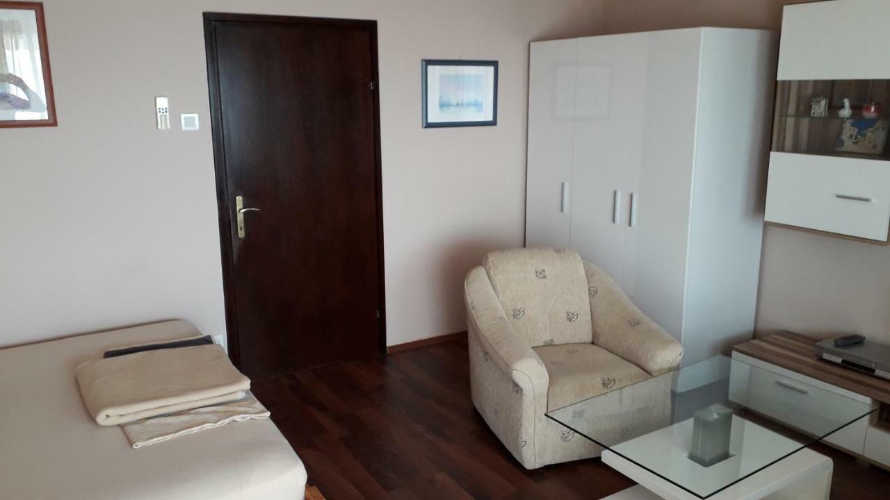 Apartments Svjeta Jadranovo Zewnętrze zdjęcie